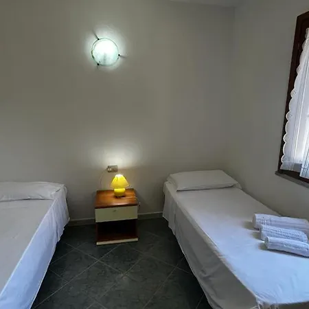 Casa Mare Sardegna 1 דירה